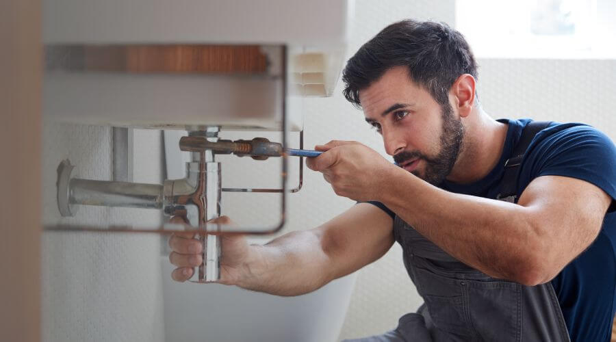Faucet aerator cleaning/replacement in Poughkeepsie, AR